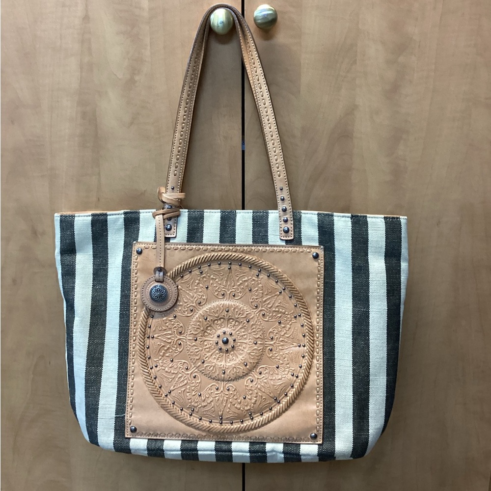 Brighton Boho/ Western Style Canvas and Leather Tote Black and cream striped IS1